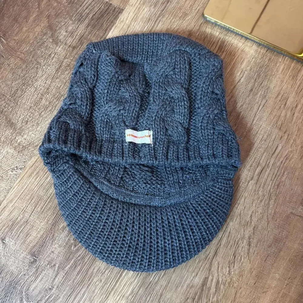 y2k chic posh cabbie hat little miss matched grey acrylic 2000s